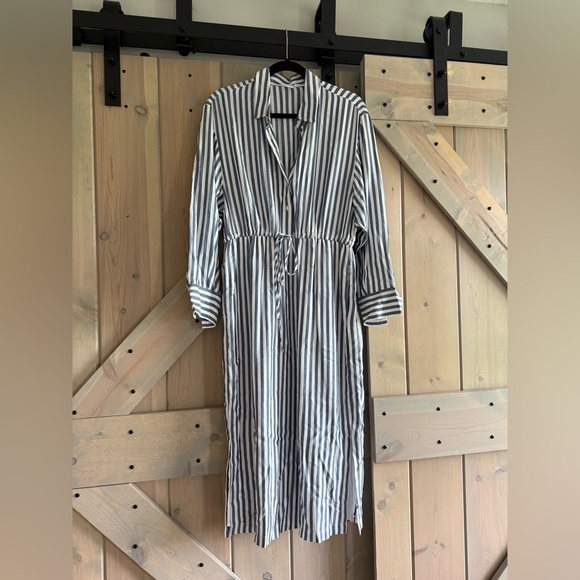LIKE NEW Gap Tie Waist Midi Shirt Dress - Picture 3 of 11